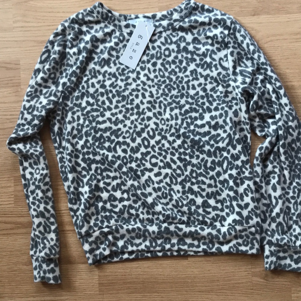 Cheetah print sweater